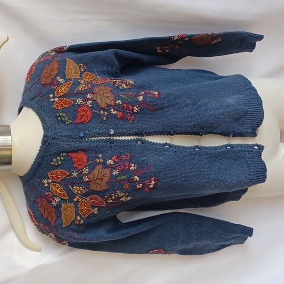 Tiara Autumn Leaf cardigan size PM, 20" PTP, 22" L - Picture 1 of 7